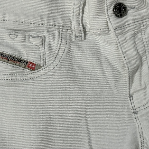 DIESEL “Livier” White Super Skinny Low Waist Stretch Distressed Jeans Size 26 - Picture 4 of 5